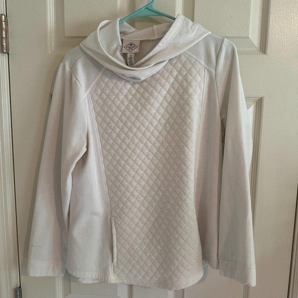 St. John's Bay White Quilted Sweatshirt